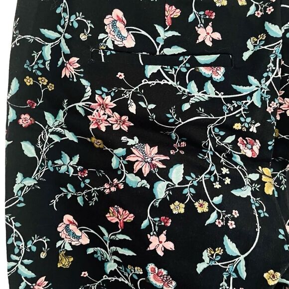 LOFT Outlet Modern Skinny Ankle  floral pants size 4. - Picture 5 of 8